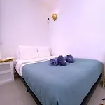 Tropicalidays Sunshine 아파트 아데제